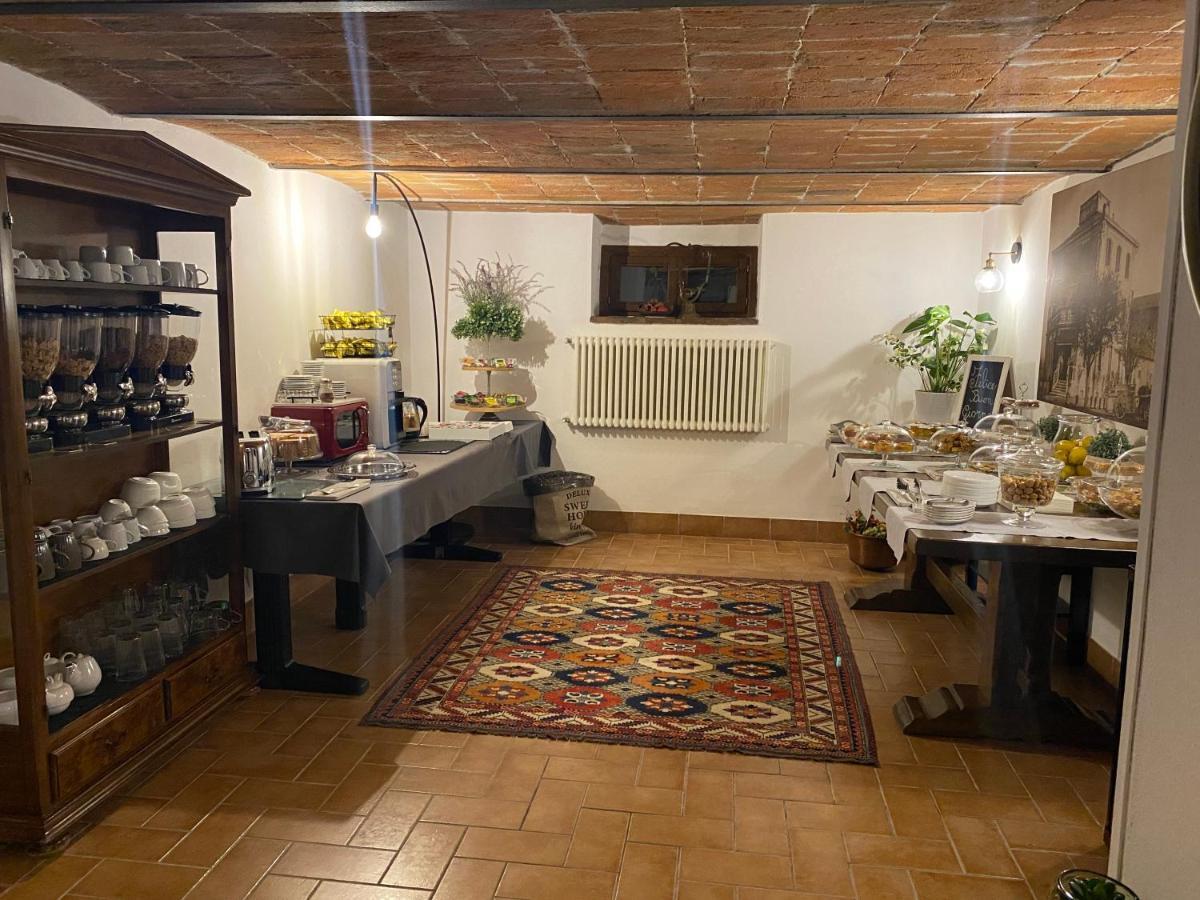 B&B Stazione Don Camillo Brescello Exteriér fotografie