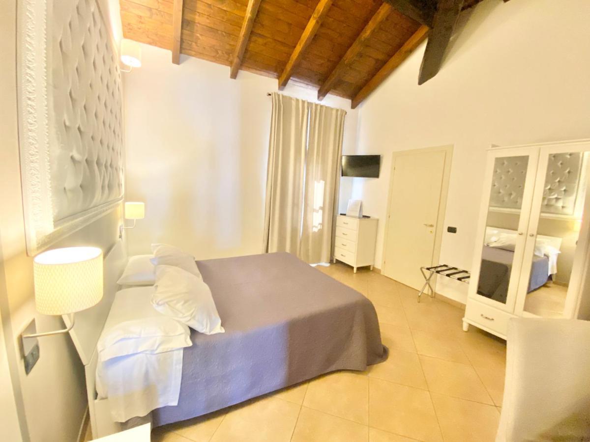 B&B Stazione Don Camillo Brescello Exteriér fotografie