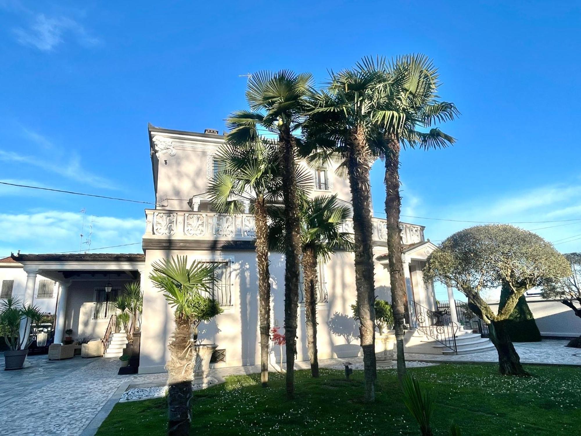 B&B Stazione Don Camillo Brescello Exteriér fotografie